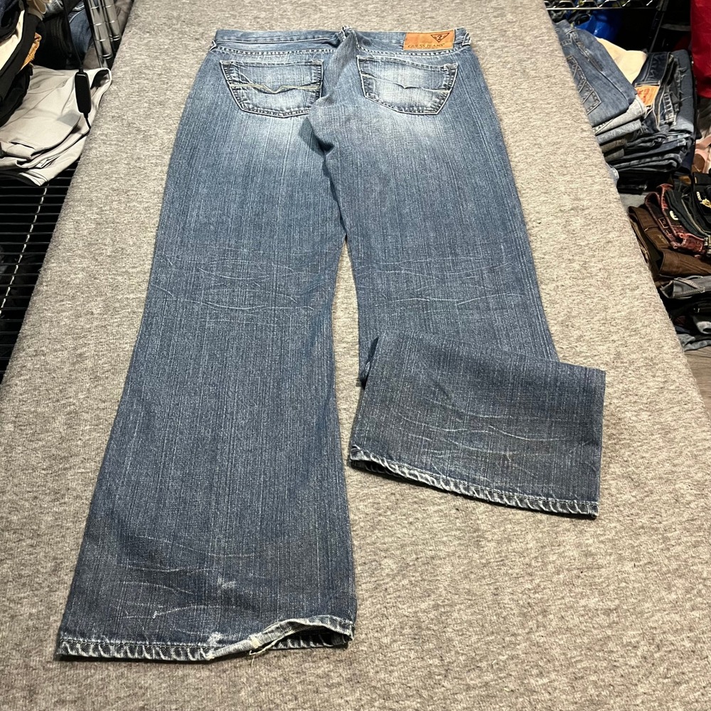 Guess Falcon Slim Boot Jeans Mens 33x32 Medium Wash Distressed Denim